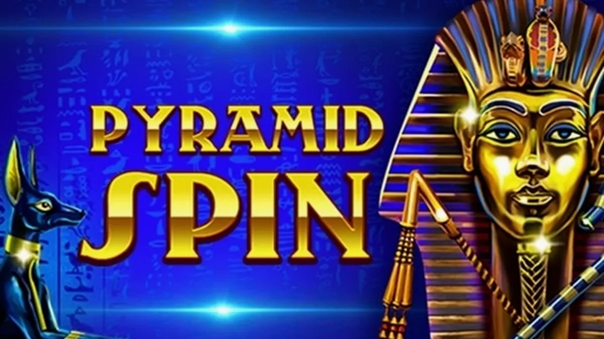 Tampilan layar utama permainan slot Pyramid Spin dengan tema Mesir kuno